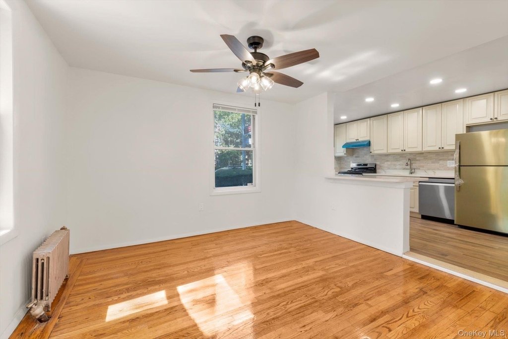 4401 Skillman Avenue - Photo 8