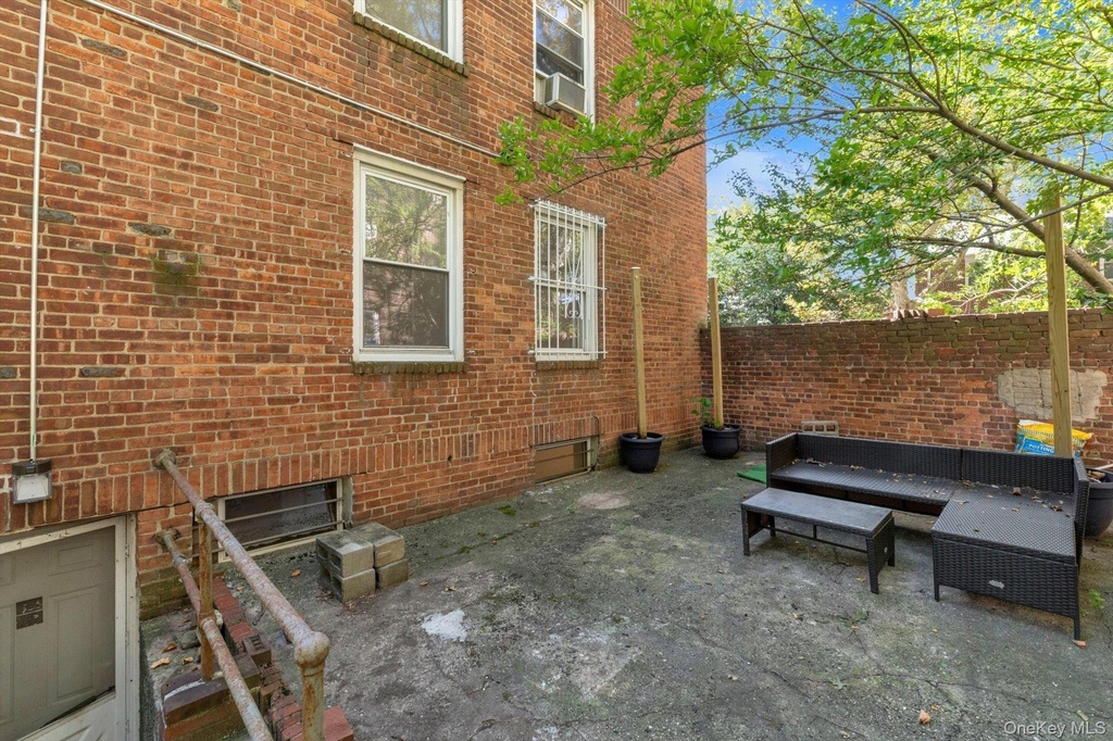 4401 Skillman Avenue - Photo 28