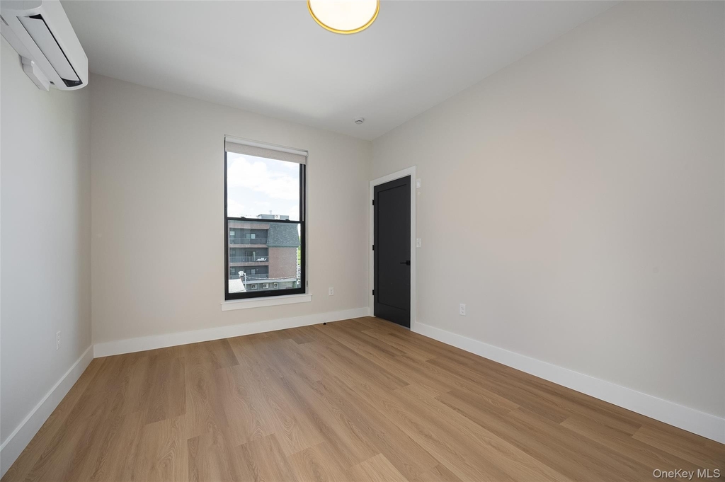364 Main Street - Photo 5