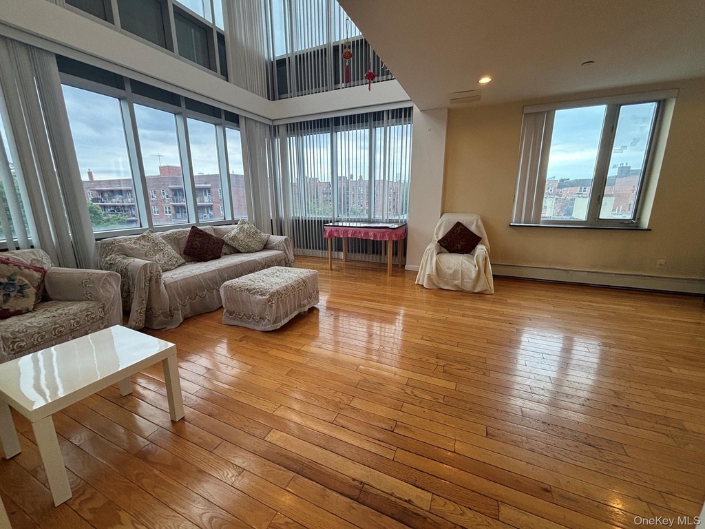 38-30 Parsons Blvd - Photo 17