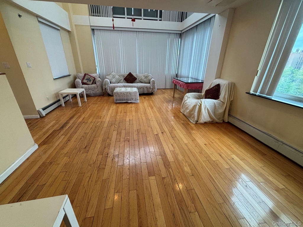 38-30 Parsons Blvd - Photo 7