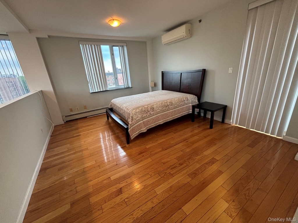 38-30 Parsons Blvd - Photo 11