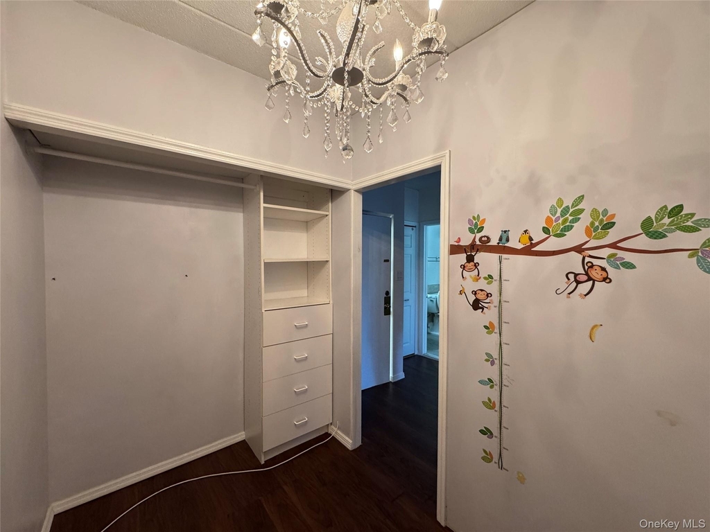 65-17 242nd Street - Photo 5