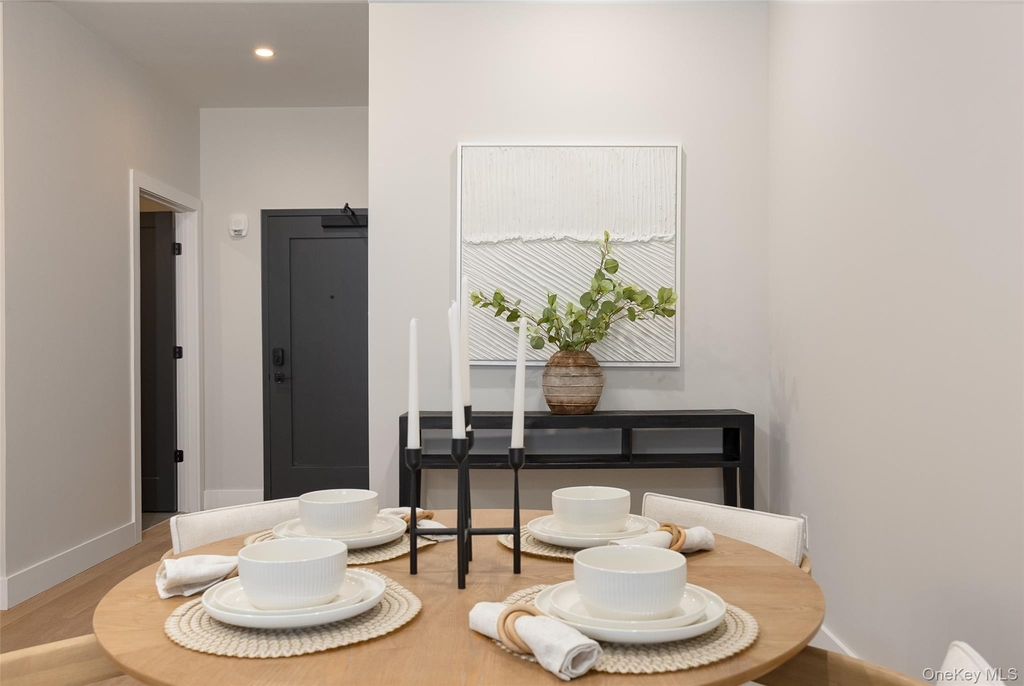 364 Main Street - Photo 3