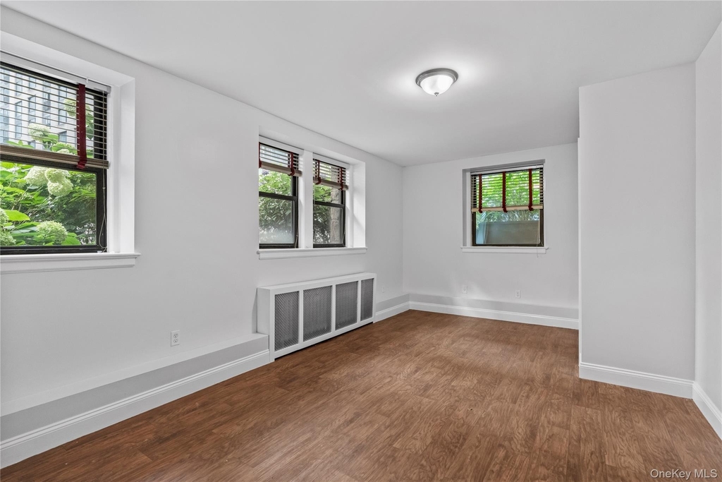 232 Martine Avenue - Photo 15
