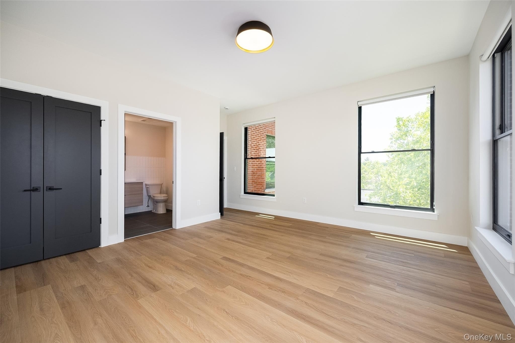 364 Main Street - Photo 6