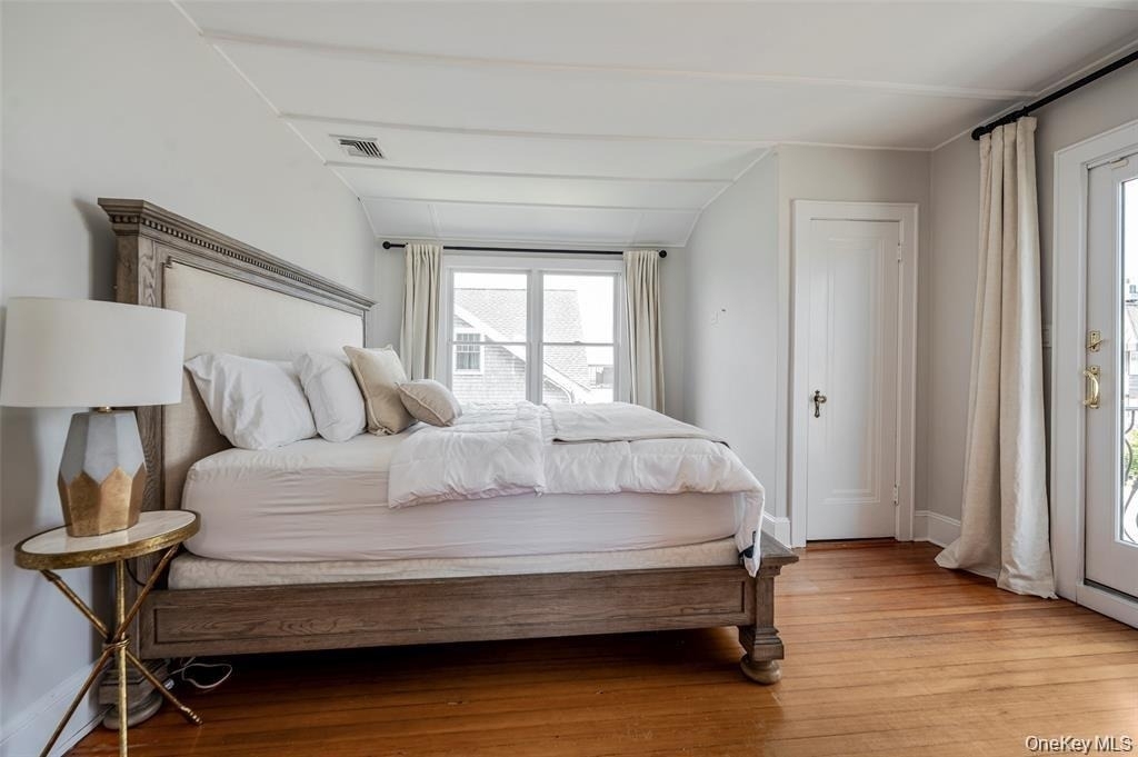 30 Buffalo Avenue - Photo 23