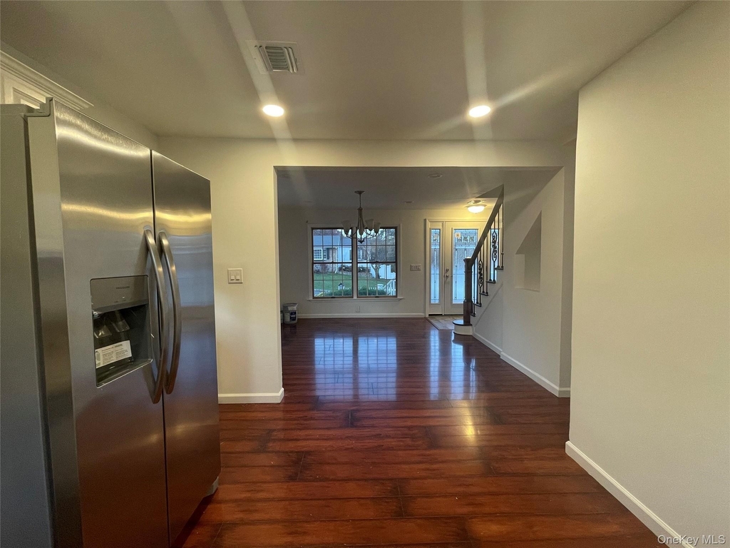 368 Ontario Street - Photo 3