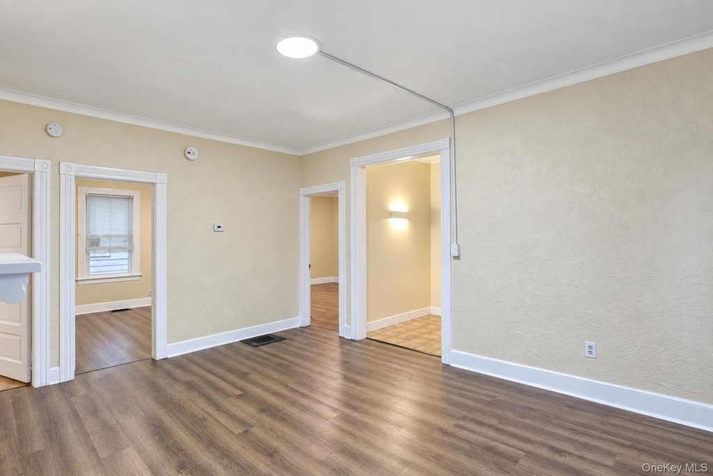 54 Ogden Street - Photo 6