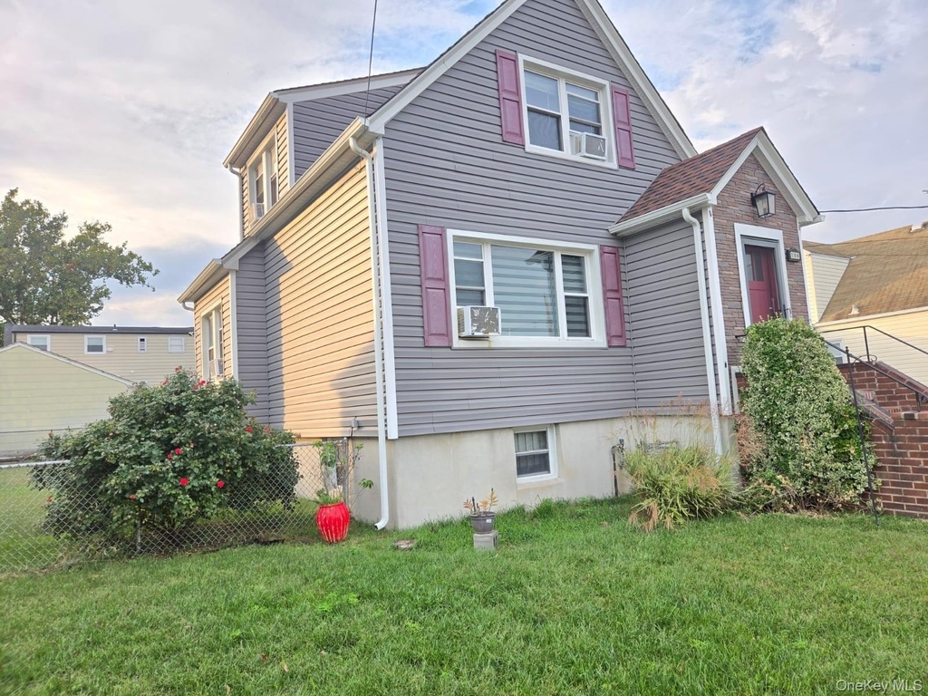 104 Ormonde Boulevard - Photo 2
