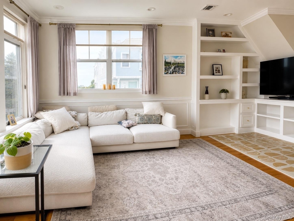 138 Beach 74th Street - Photo 2