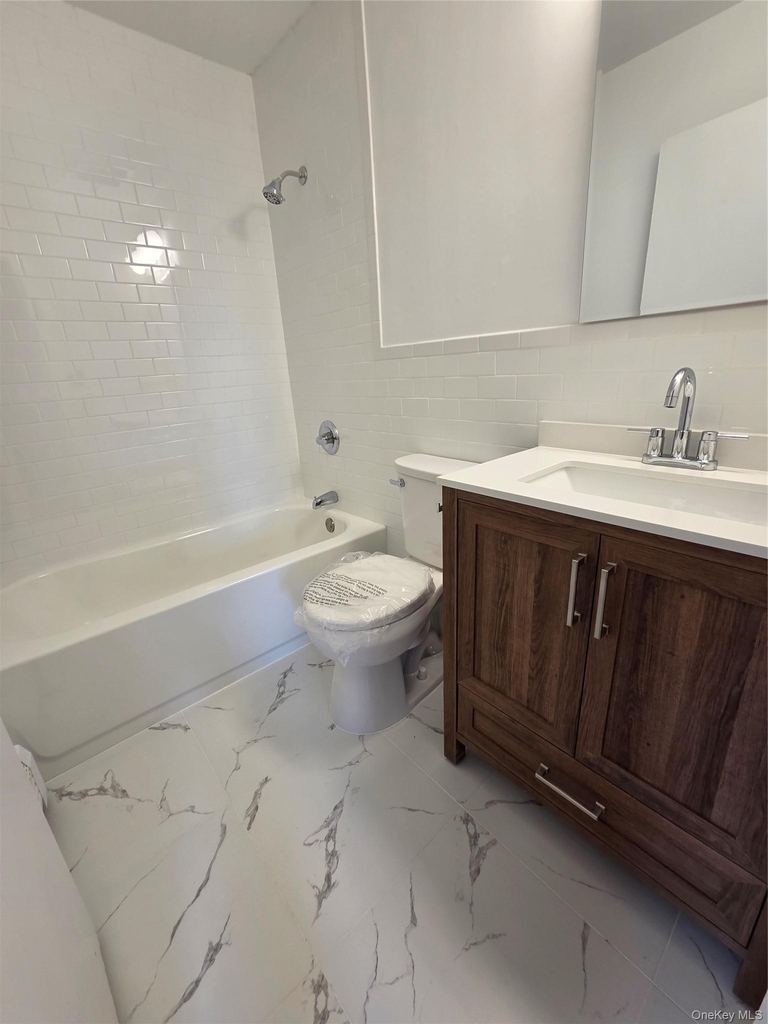 18-28 Bell Boulevard - Photo 7