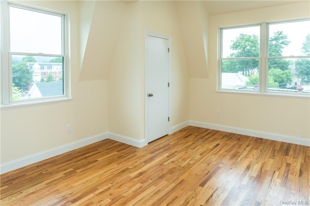 23 E Main Street - Photo 10