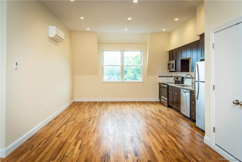 23 E Main Street - Photo 3