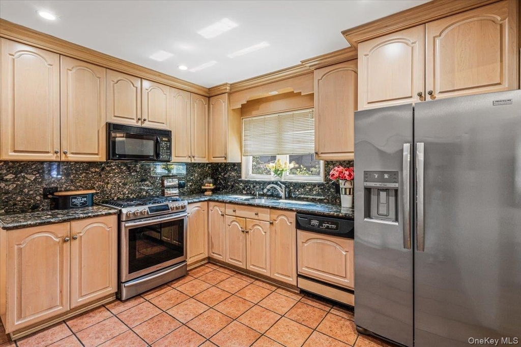 217-06 Stewart Road - Photo 12