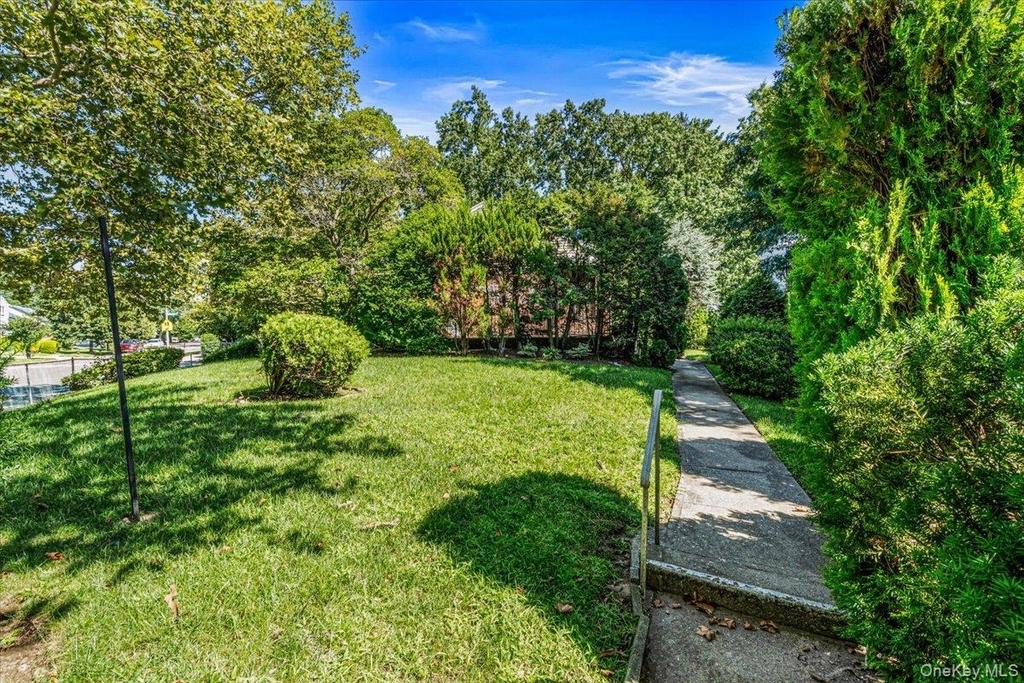 217-06 Stewart Road - Photo 33