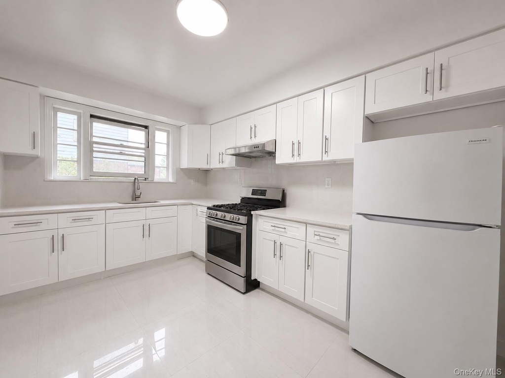 18940 44th Avenue - Photo 4