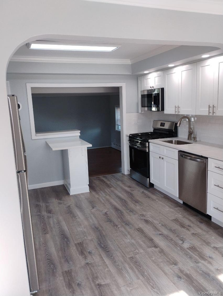 278 14th Avenue - Photo 1