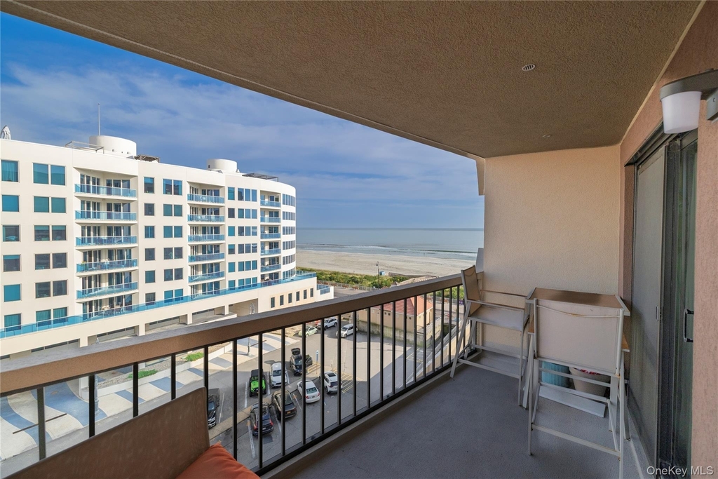 360 Shore Road - Photo 11