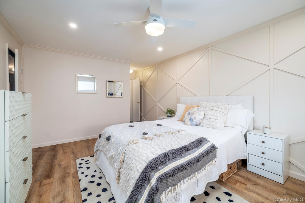 360 Shore Road - Photo 8