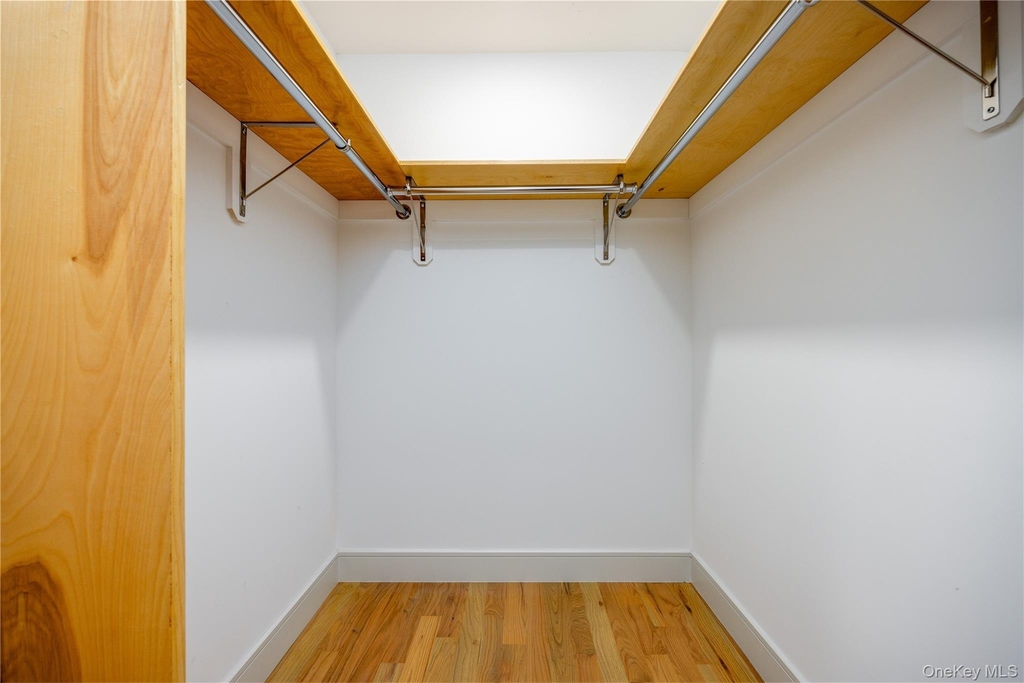 1 Victoria Lane - Photo 13
