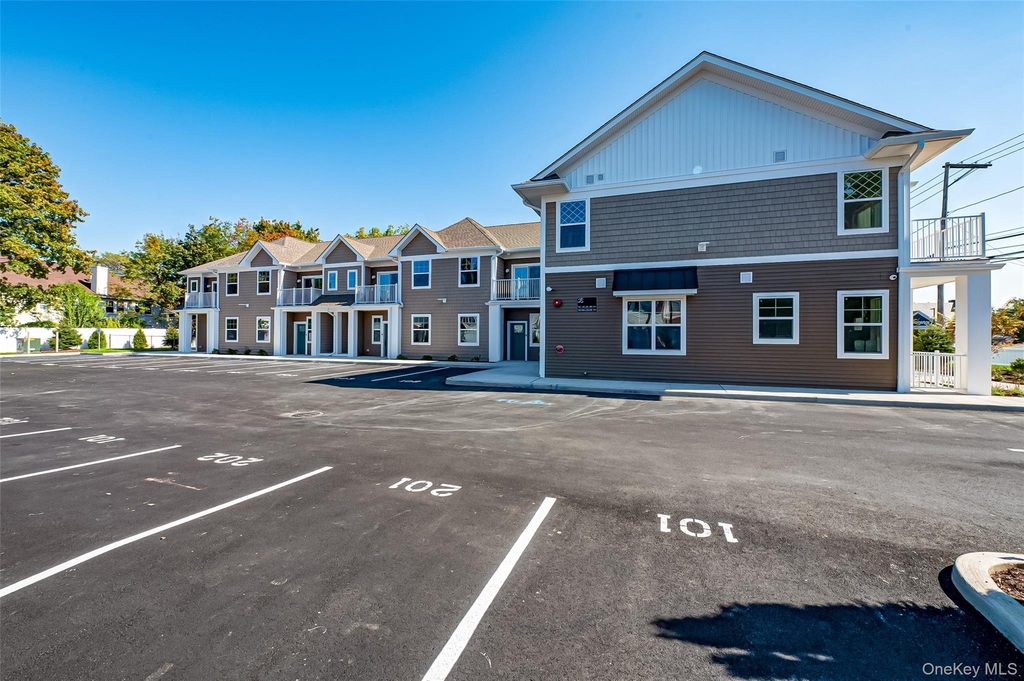1 Conklin Street - Photo 14