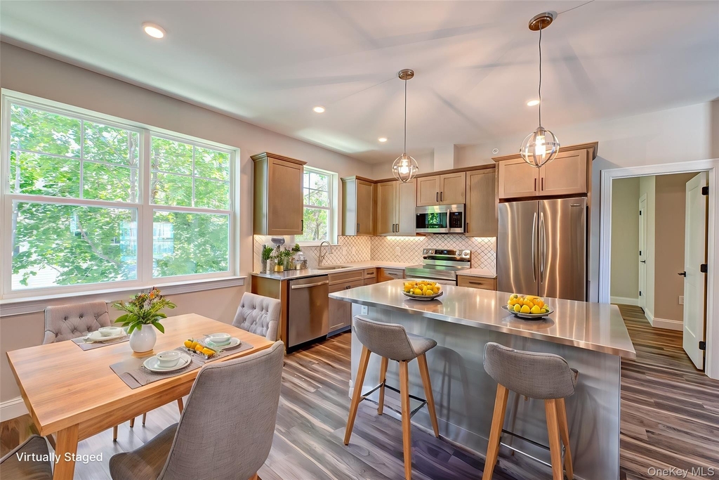 1 Conklin Street - Photo 8