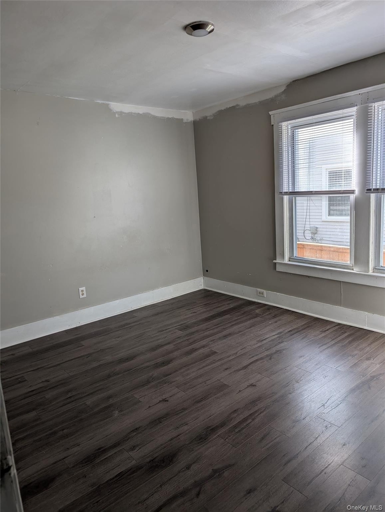 52 Lake Avenue - Photo 5