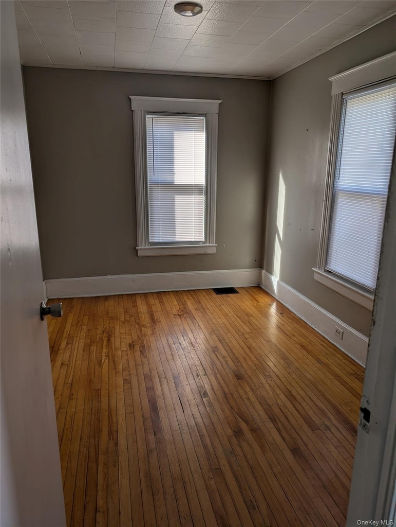 52 Lake Avenue - Photo 4