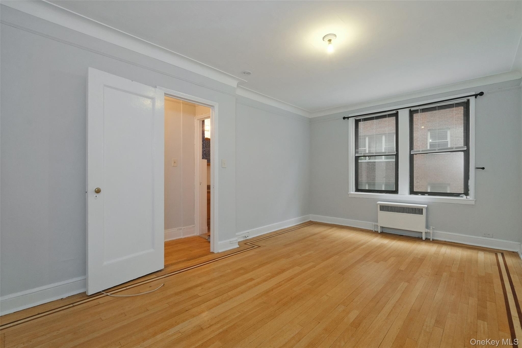 1 Broad Parkway - Photo 20