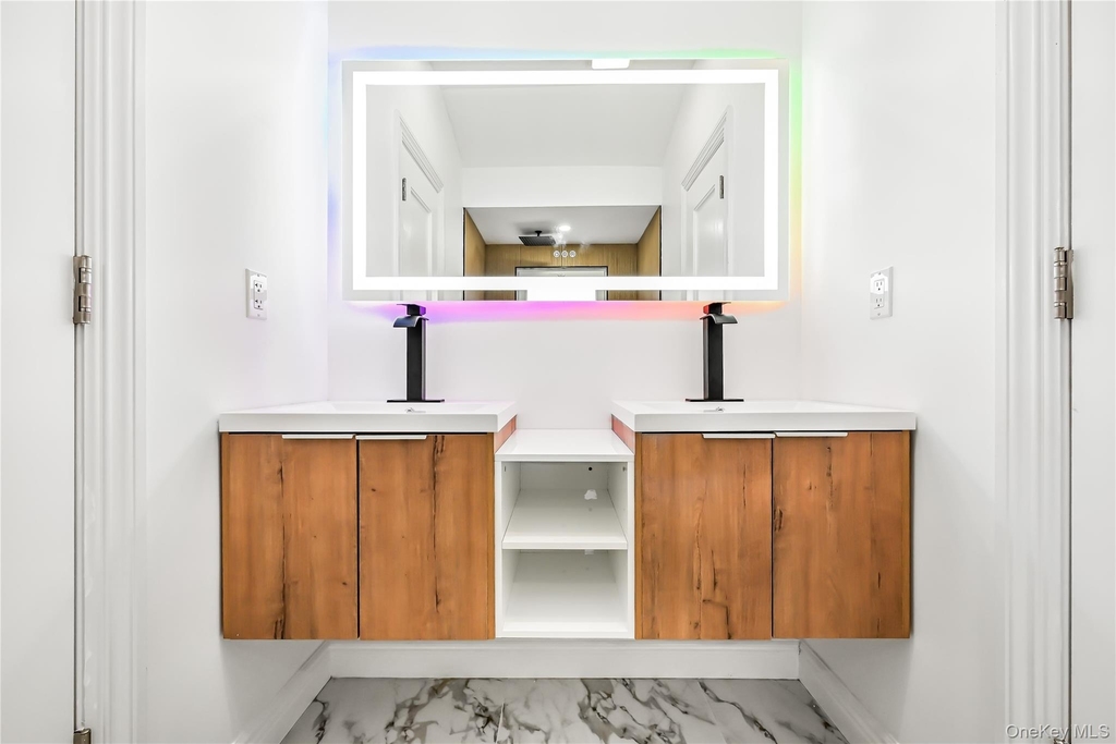 214 Oak Neck - Photo 11