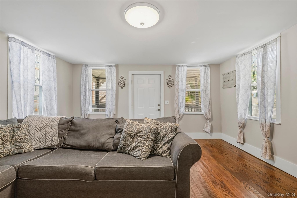 83 Mountain Avenue - Photo 7