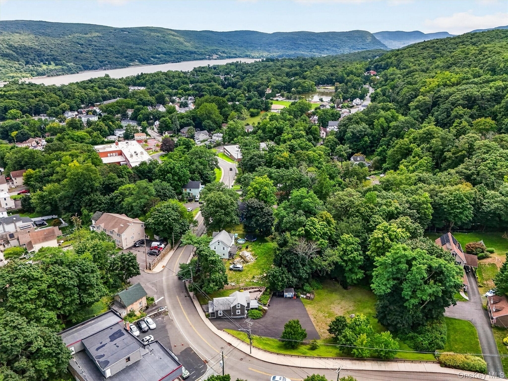 83 Mountain Avenue - Photo 29