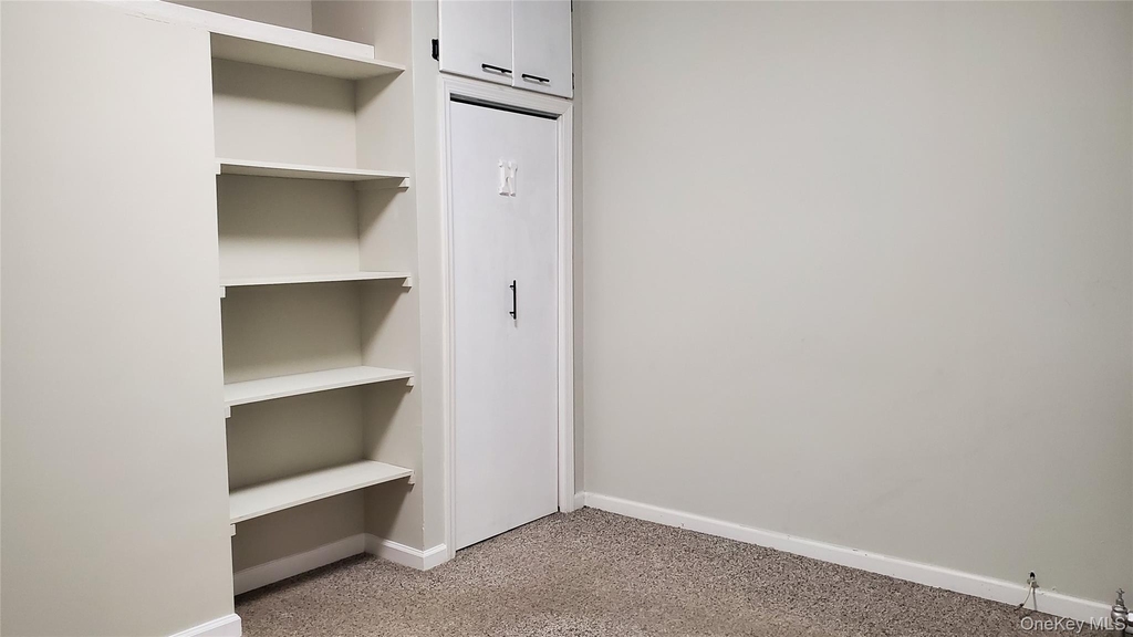 8602 89th Street - Photo 3