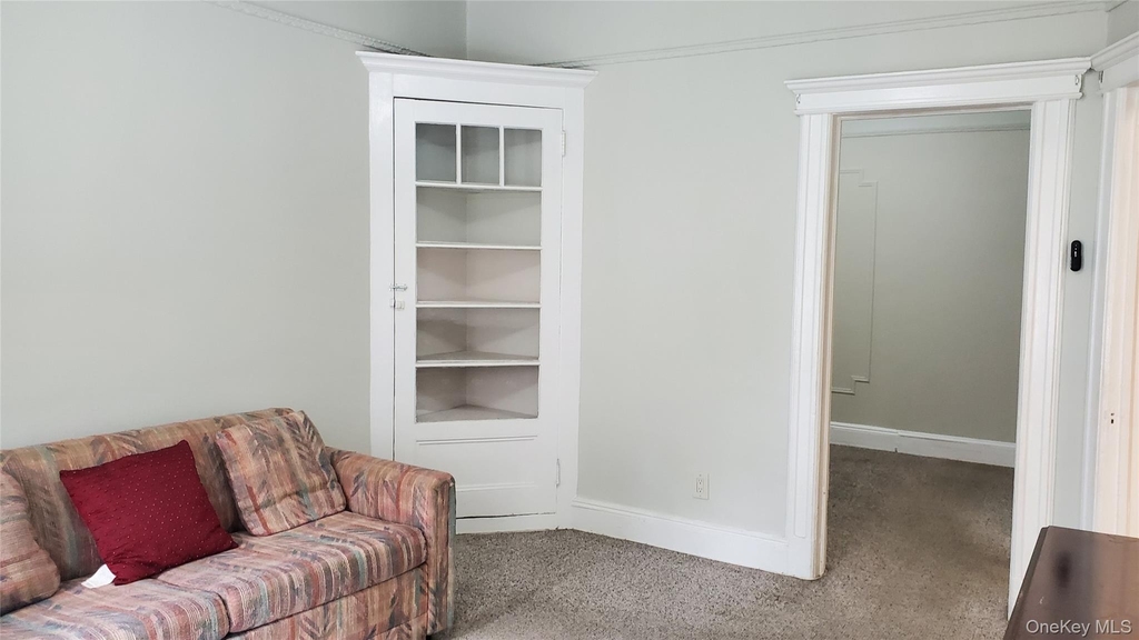 8602 89th Street - Photo 5