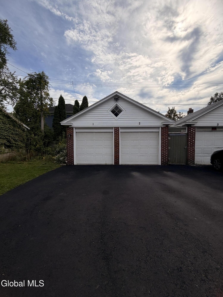 354 New Scotland Avenue - Photo 14