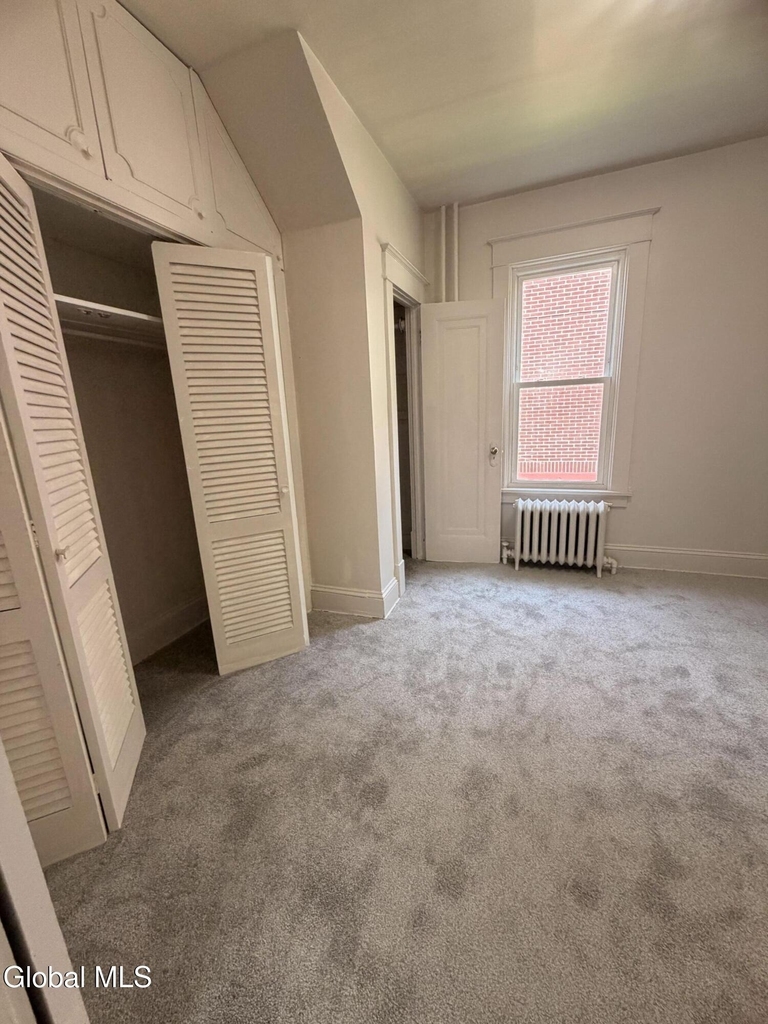 354 New Scotland Avenue - Photo 4