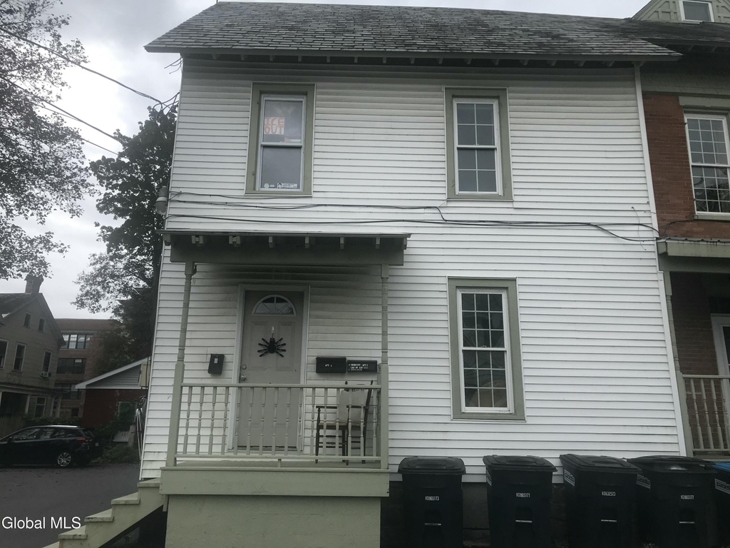 441 Glen Street - Photo 1
