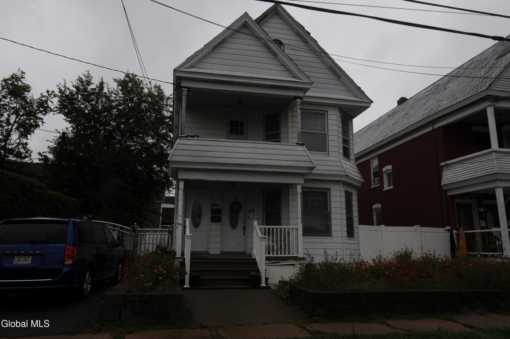 1017 Willett Street - Photo 0