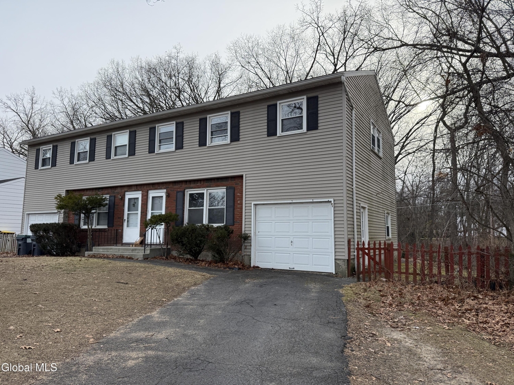 5 Dowling Road - Photo 1