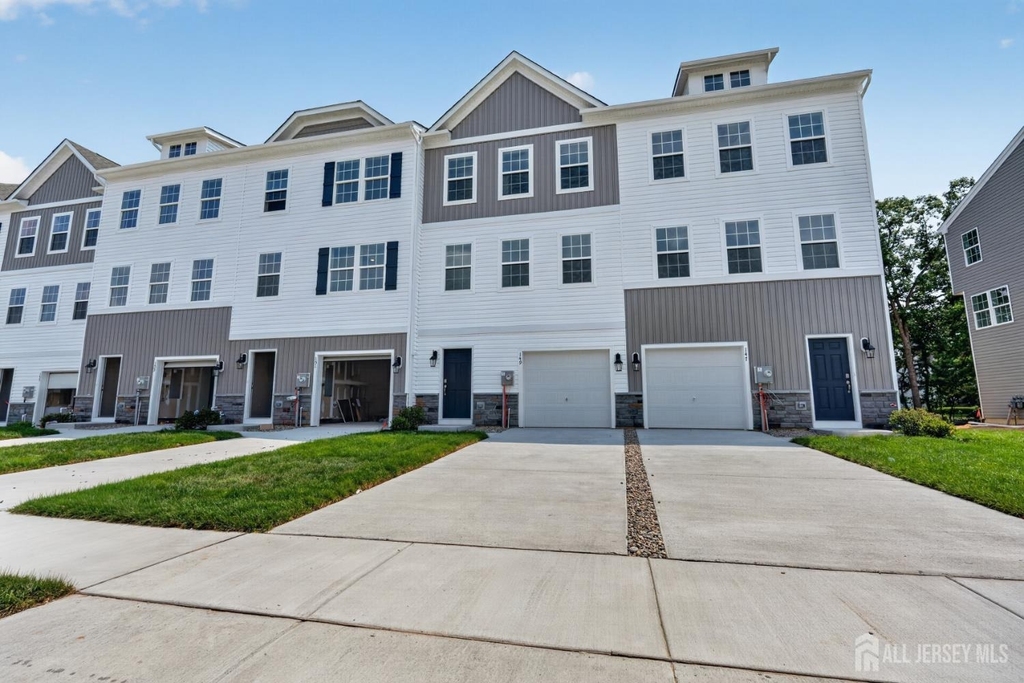 139 Essex Drive - Photo 38
