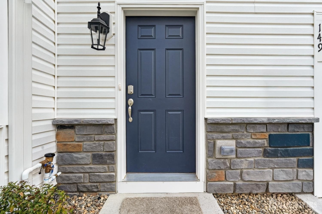 139 Essex Drive - Photo 40
