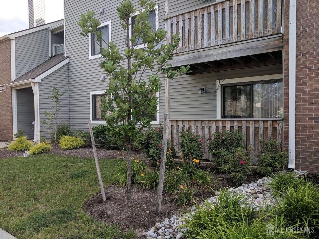 4805 Ravens Crest Drive - Photo 2