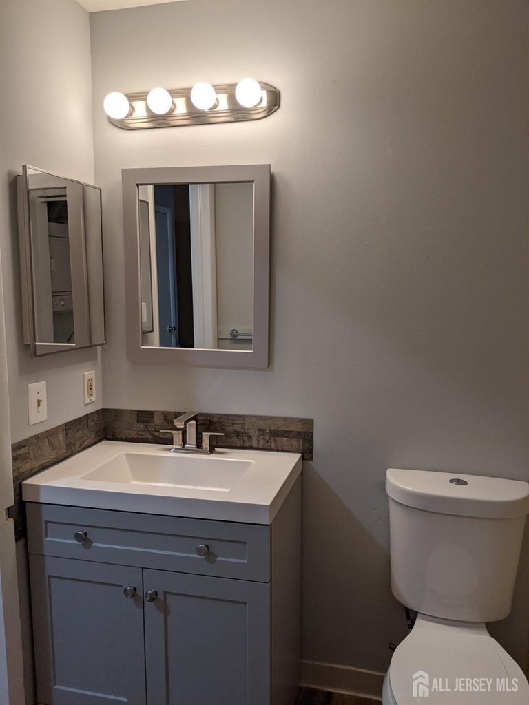 4805 Ravens Crest Drive - Photo 12