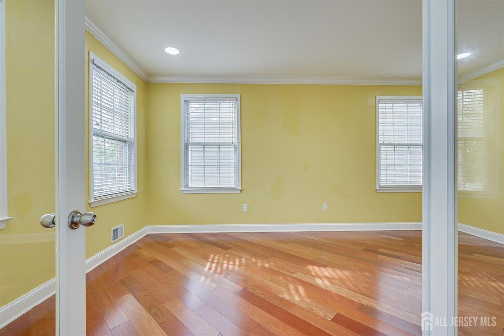 29 Mission Drive - Photo 5