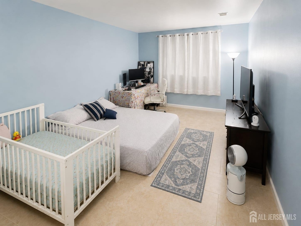 190 College Drive - Photo 17
