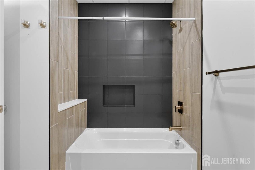 810 N 2nd Avenue - Photo 14