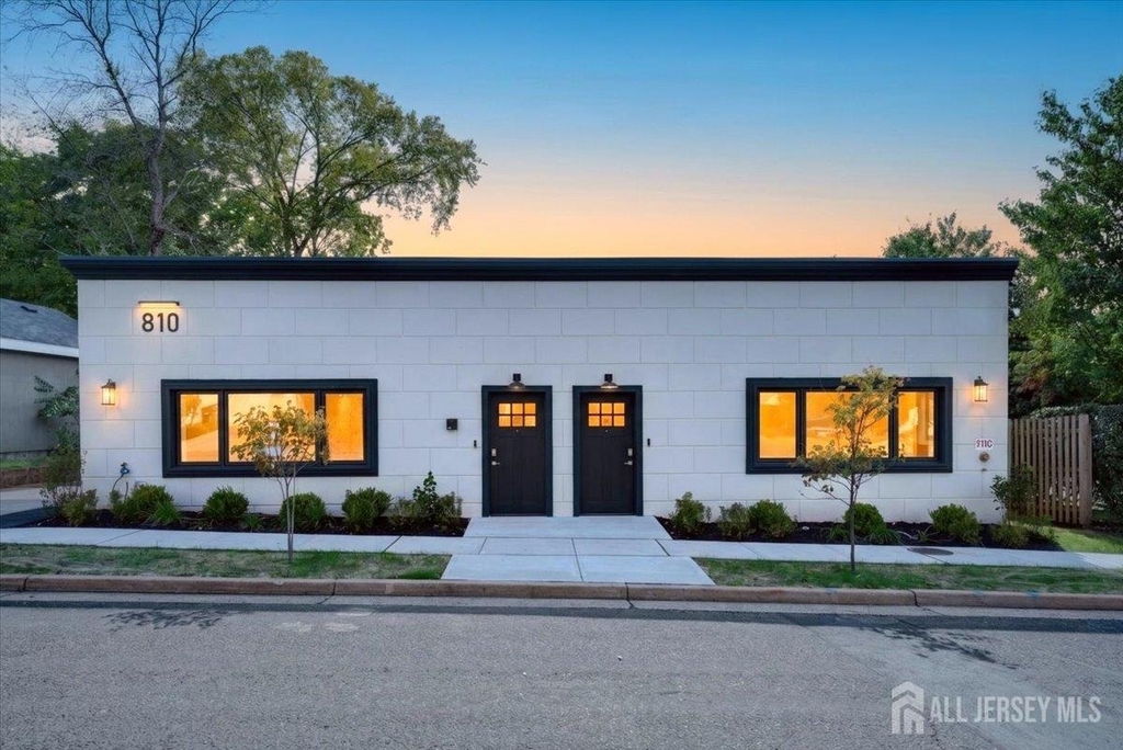 810 N 2nd Avenue - Photo 22