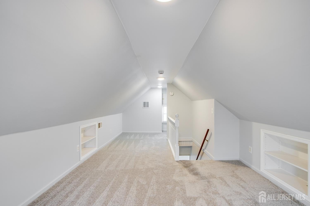 81 Woodbridge Avenue - Photo 17
