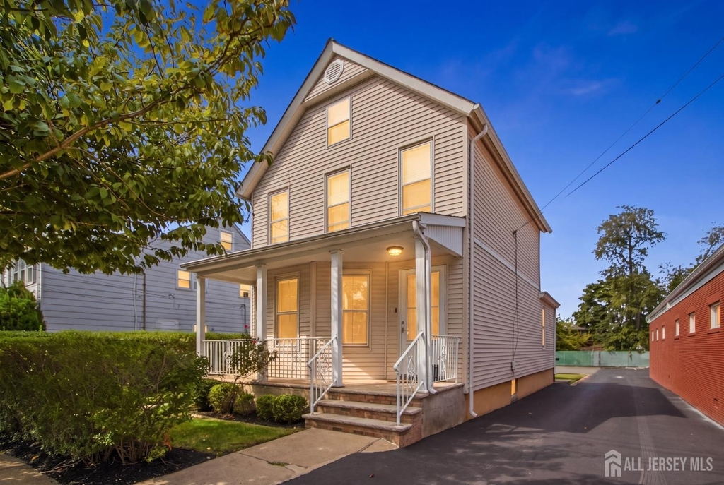 81 Woodbridge Avenue - Photo 22